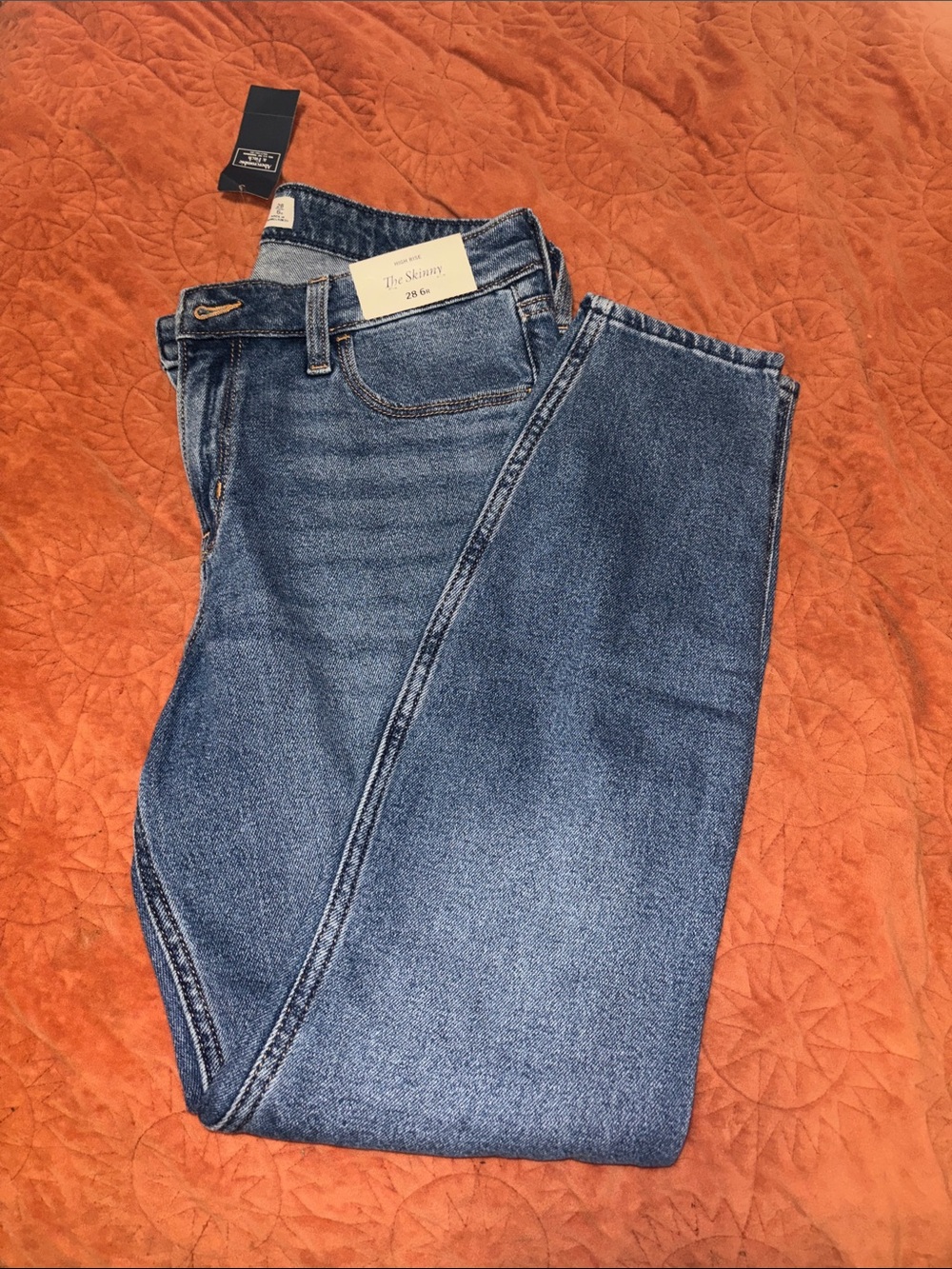 Abercrombie & Fitch Skinny High-Rise Medium Wash Jeans